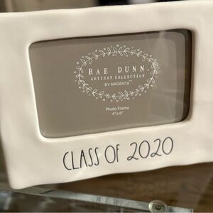 Rae Dunn White Ceramic Class of 2020 4x6”Photo Frame